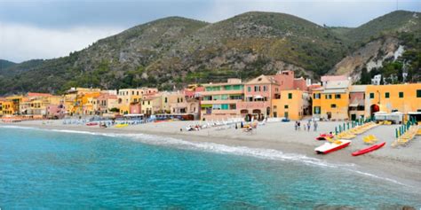 La Spiaggia Di Varigotti Foto E Mappa The Wom Travel