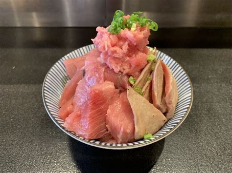 口コミ一覧 丼ぶり屋 まぐろ丼 恵み 1号 神田海鮮丼 食べログ