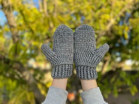 Dark Gray Cabled Mittens Alena S Design