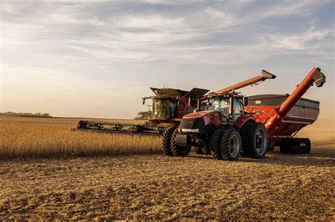 Case Ih Presents Magnum Tractor With Raven Autonomy At Sima Future