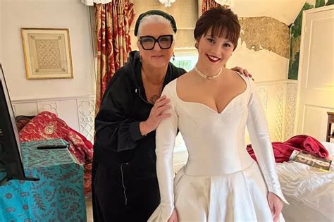 Meet The Woman Who Made Wedding Dress For Laurence Llewelyn Bowen’s Daughter Gloucestershire Live