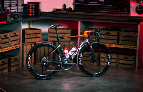 Meet The Team S 2024 BMC Teammachine R