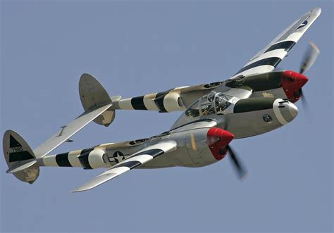 P-38 LIGHTNING | Recovery Curios