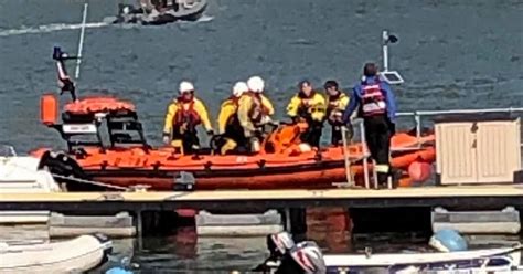 Lifeboat Rescues Five After River Dart Emergency Devon Live