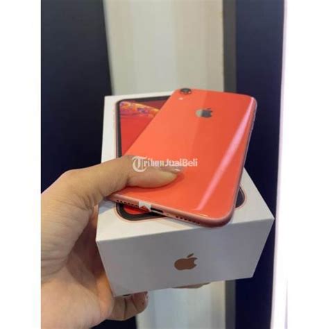 HP Apple IPhone XR 64GB Coral Bekas Like New All Operator Normal Mulus