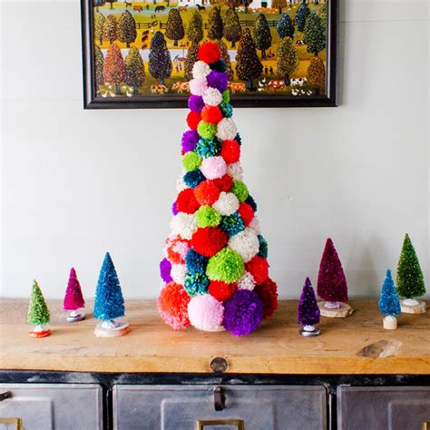 Diy Colorful Pom Pom Christmas Tree Christmas Crafts Diy Colorful