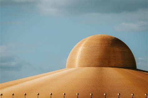 Wat Phra Dhammakaya · Free Stock Photo