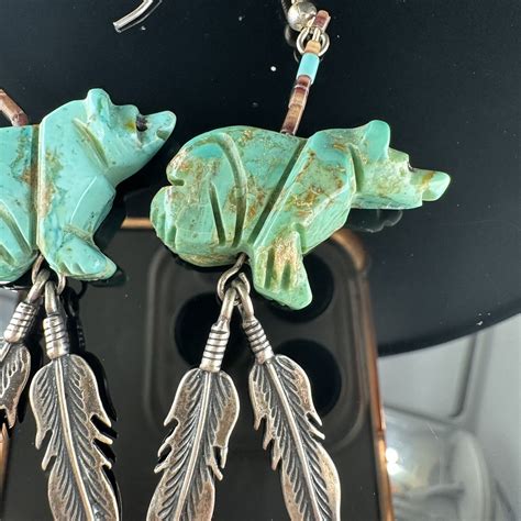 Sterling Navajo Feather Carved Turquoise Bear Dangle Gem