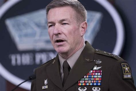 Armys Top General Vows Not To Lower Recruiting Standards Despite