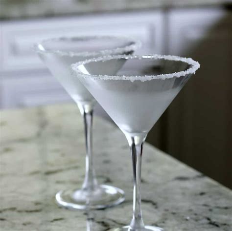 Mexican Martini Tequila Drink Recipe | Homemade Food Junkie