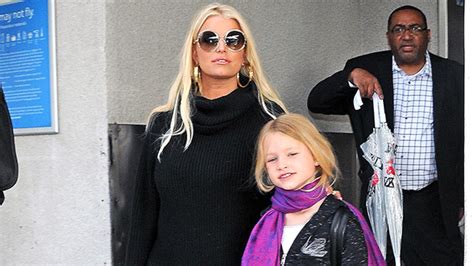 Jessica Simpson And Daughter Maxwell Enjoy Day By The Pool In New Photo