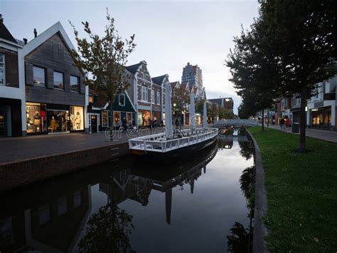 Cityscape Panorama Twilight View Met Gedempte Gracht Kanaal Aan De Zaan