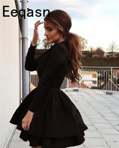 Elegant Black Long Sleeve Short Cocktail Dresses Tiered