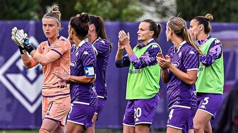 Fiorentina Femminile Calciatrice Rinnova Fino Al 2025