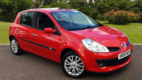 Used Renault Clio 1 2 Tce Dynamique 5Dr Ac Petrol Hatchback For Sale