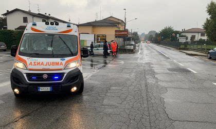 Incidente A Villa Guardia Scontro Tra Auto E Scooter Prima Como