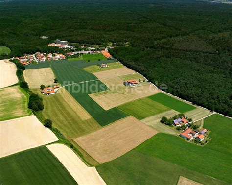 Edmaier Von Oben Dorf Ansicht Am Rande Waldgebieten In Edmaier Im