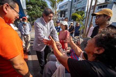 Muni De Miraflores On Twitter El D A De Hoy El Alcalde Carlos