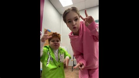 Хочу я БАРАБУЛЬКУ😝 #таяскоморохова #крутая #tiktok #танцы #dance - YouTube