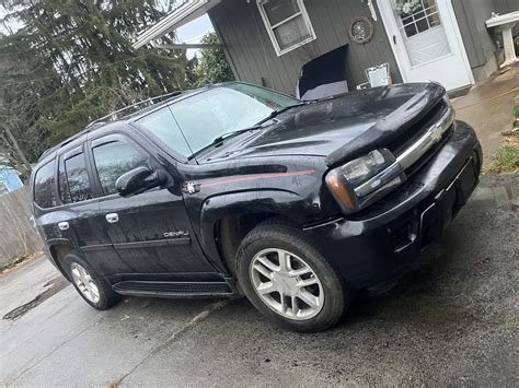 Swapped A Trailblazer Front End Over To My Denali For The Aftermarket