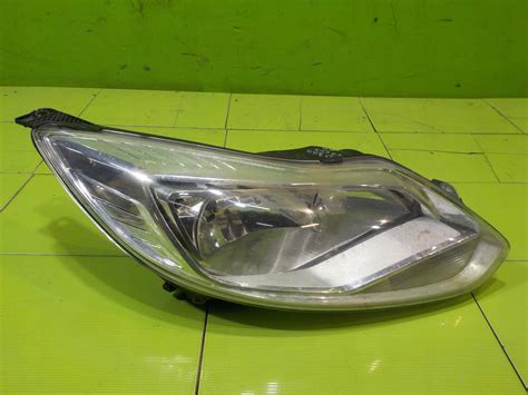 FORD FOCUS MK3 12r Lampa Prawa Przod BM51 13W029 AB BM51 13D154 AB Za