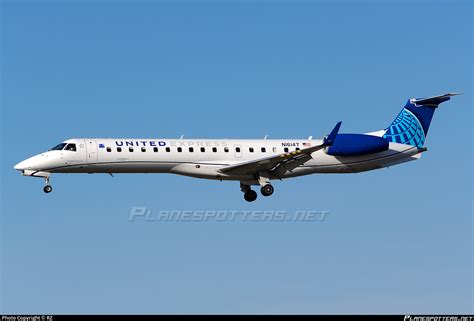 N United Express Embraer Erj Xr Photo By Rz Id