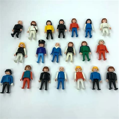 PLAYMOBIL FIGURES VINTAGE 1974 Geobra Bundle Of 20 Figures Doctor Old