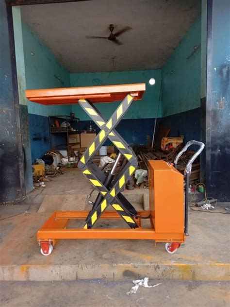 Mild Steel Portable Hydraulic Scissor Lift Table For Warehouses