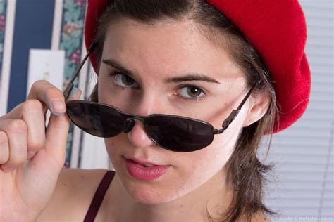 Hairy Artistic Kiyoko Enjoys Her Sensual Talents Porn Pictures XXX Photos Sex Images