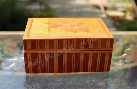 Polished Beautifully Handcrafted Wooden Box With Flower Design For