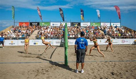 Paula Soria Y Belen Carro Campeonas De La Copa De España De Vóley Playa