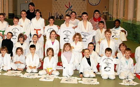 Judo Remise De Grades Au Dojo Le T L Gramme