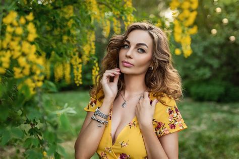 Wallpaper Blonde Portrait Necklace Women Outdoors Pink Lipstick