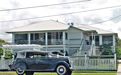Birthday and Wedding Anniversary Joy Rides & vintage tours in Brisbane