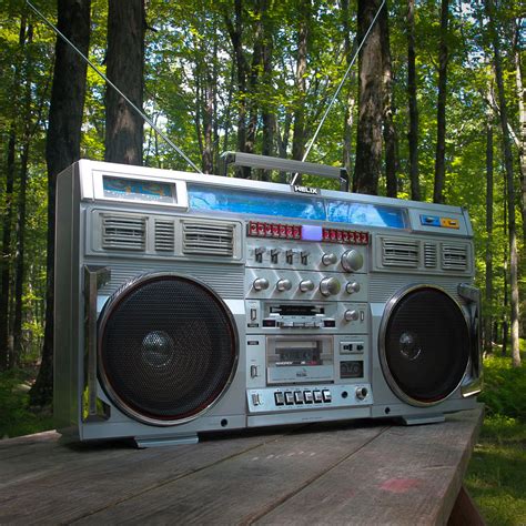 Top 5 Des Plus Beaux Modèles Vintage De Boombox Récemment Vendus Sur Ebay