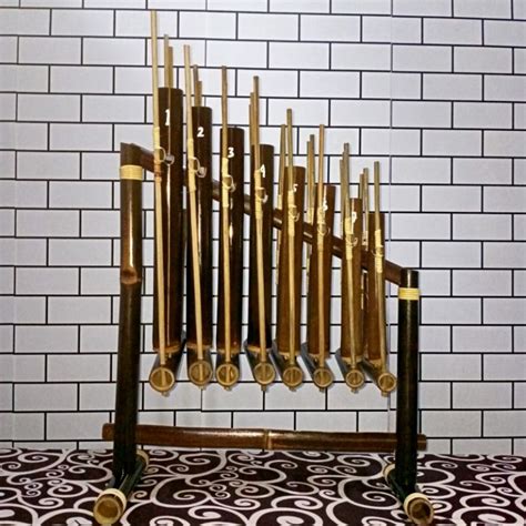 Jual Angklung 8 Nada 2 Tabung Bambu Hitam Nada Sedang 1 Oktaf Do Re