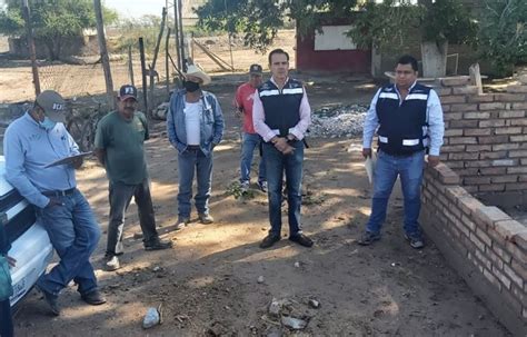 Supervisan Labores De Reconstrucci N De Viviendas En El Poblado De