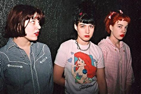 Bikini Kill se reúnen después de 20 años portALTERNATIVO
