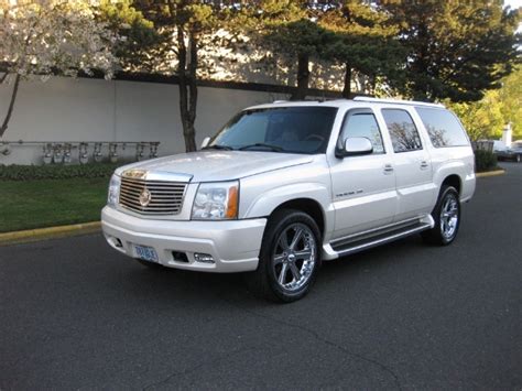 2003 Cadillac Escalade Pearl White