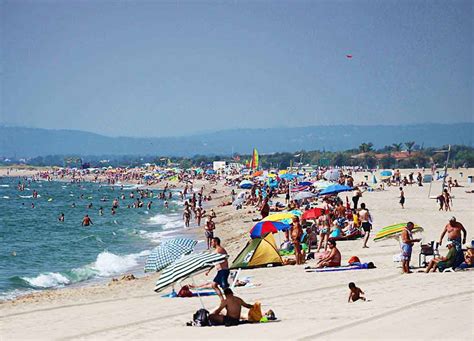 Empuriabrava beach, Costa Brava - What to see and do? - Tripkay guide