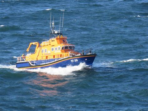 Portrush Rnli Comes To Aid Of Two On Yacht In Difficulty At Barmouth Rnli