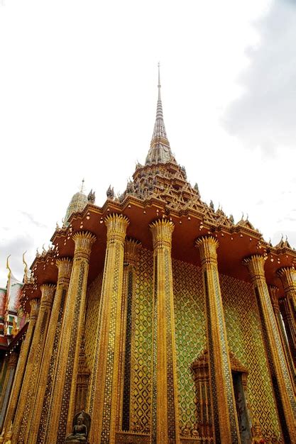 Detalle Del Gran Palacio De Bangkok Tailandia Foto Premium