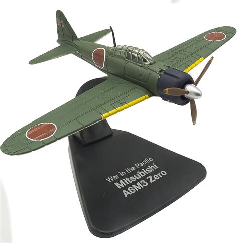 Mitsubishi A6M3 Zero + Vought F4U Corsair War in the Pacific, 1:72, Atlas