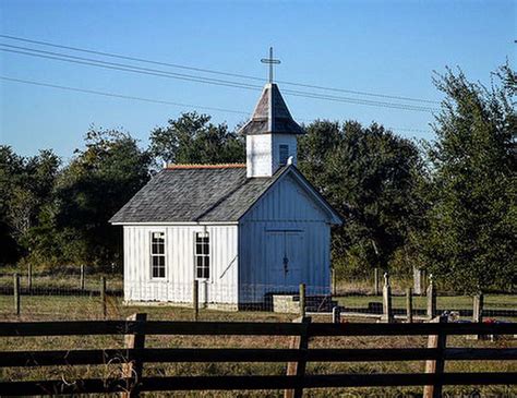 Texas Is Home To The Worlds Smallest Catholic Church And Its Open To