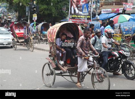 Dhaka Bangladesh August 27 2023 A General View Shows Rickshaw