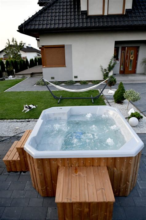 Jacuzzi ogrodowe A M Przeciszów baseny domki sauny