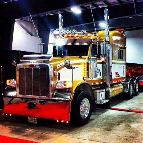 Pin By James Seidl On Peterbilt Conventional Big Rig Trucks