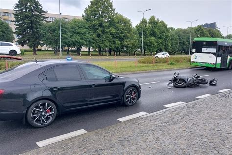 Udzielili Pierwszej Pomocy I Zabezpieczyli Miejsce Kolizji