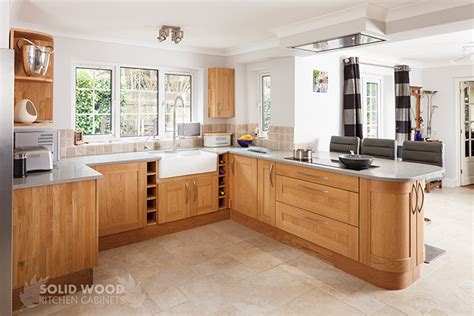 Combining Base Wall And Full Height Units In Solid Oak Kitchens