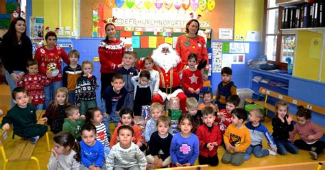 Saint Cassien Le Père Noël de passage à lécole